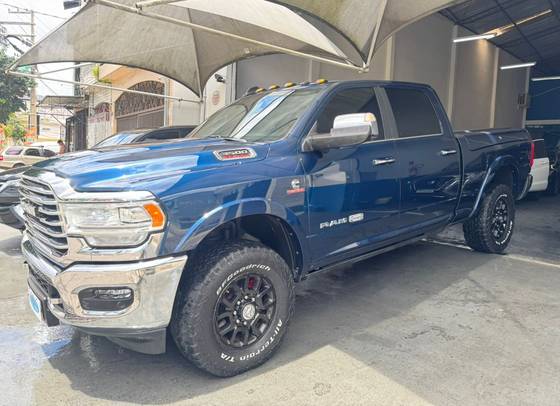 RAM 3500 6.7 I6 TURBO DIESEL LIMITED LONGHORN CD 4X4  AUTOMÁTICO